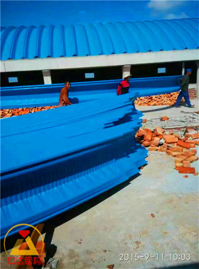  YT6118型拱形屋頂工業(yè)廠房杰達(dá)拱形屋頂專業(yè)施工